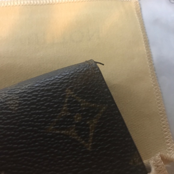 ✨Louis Vuitton Monogrammed Women’s Wallet✨ - Picture 8 of 8